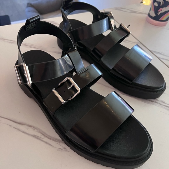 ASOS Black Buckle Sandals - Picture 2 of 12